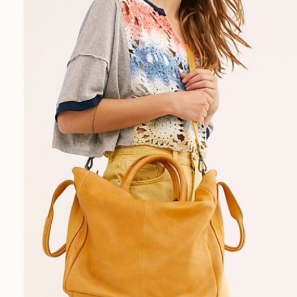 Free People Handbags - Free people Leslie Tote in Yellow SO in this color! NWT Boho Chic on the GO 💛✌️